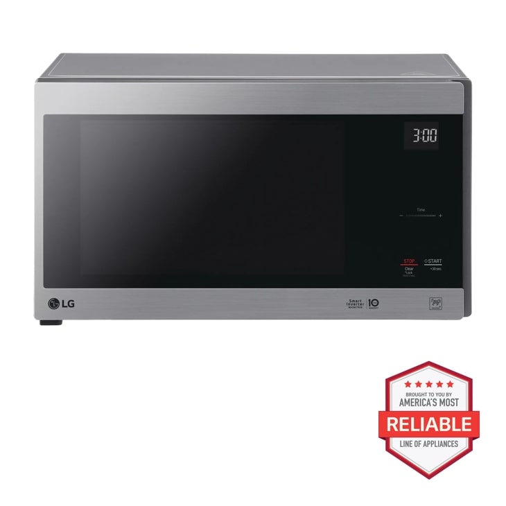 LG 1.5 cu. ft. NeoChef Countertop Microwave with Smart Inverter and EasyClean