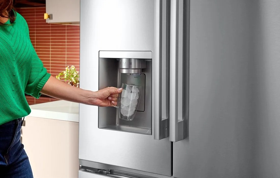Model: LT500P | LG LG LT500P - 6 Month / 200 Gallon Capacity Replacement Refrigerator Water Filter