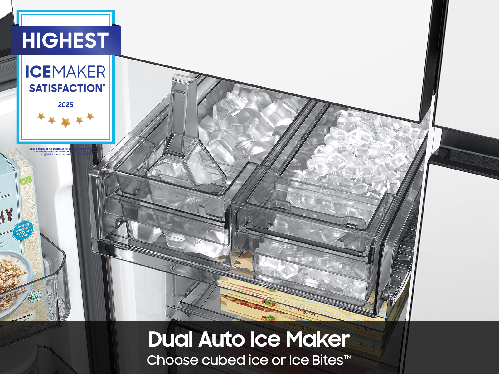 Model: RF29DB990012 | Samsung Bespoke 4-Door Flex™ Refrigerator (29 cu. ft.) with AI Family Hub™+ and AI Vision Inside™ in White Glass