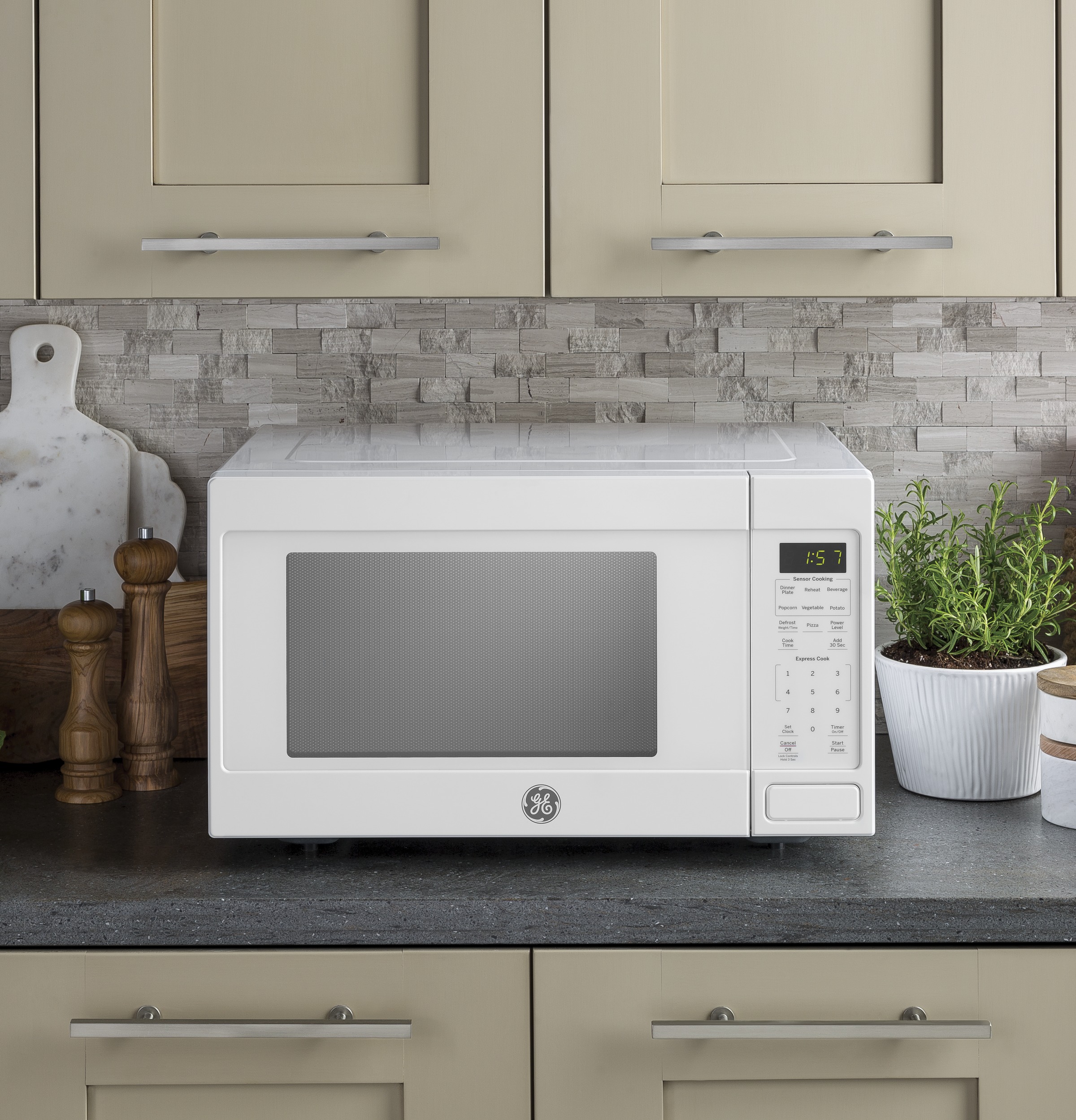 GE® 1.6 Cu. Ft. Countertop Microwave Oven