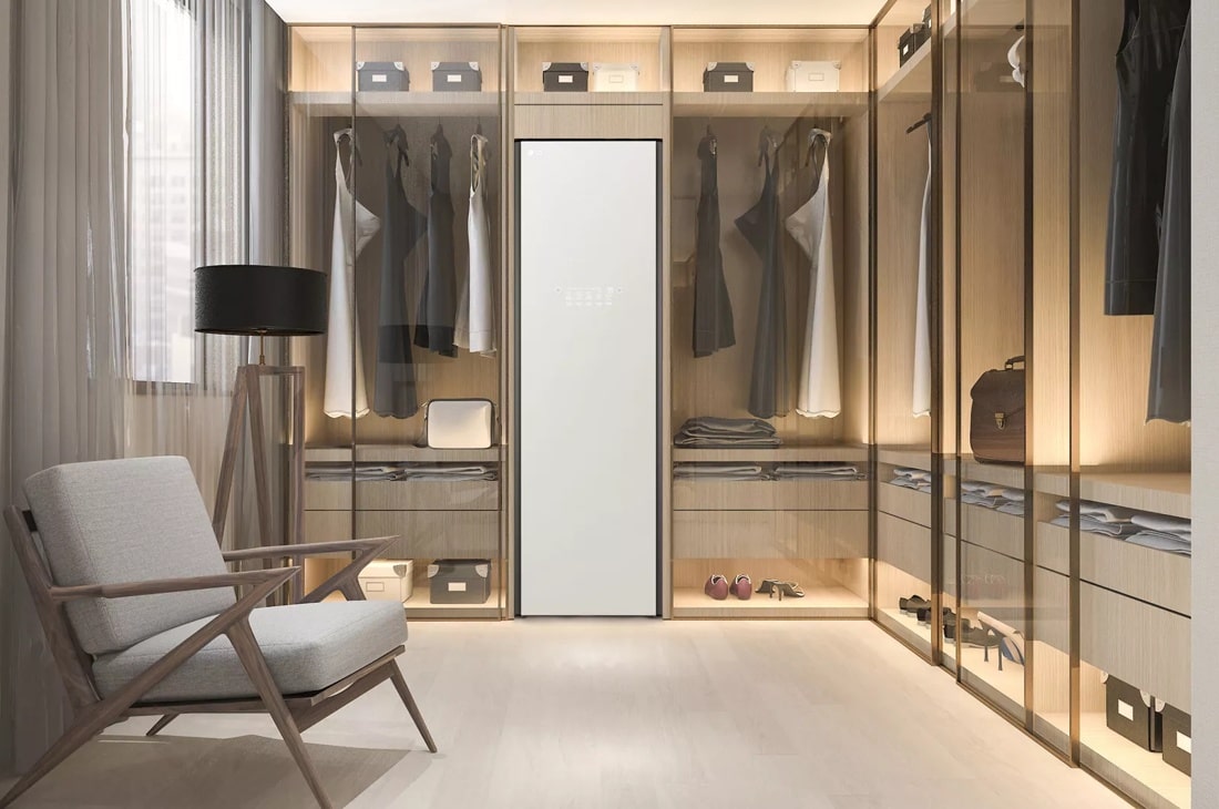 Model: S5WBC | LG LG Styler Steam Closet with TrueSteam Technology and Exclusive Moving Hangers