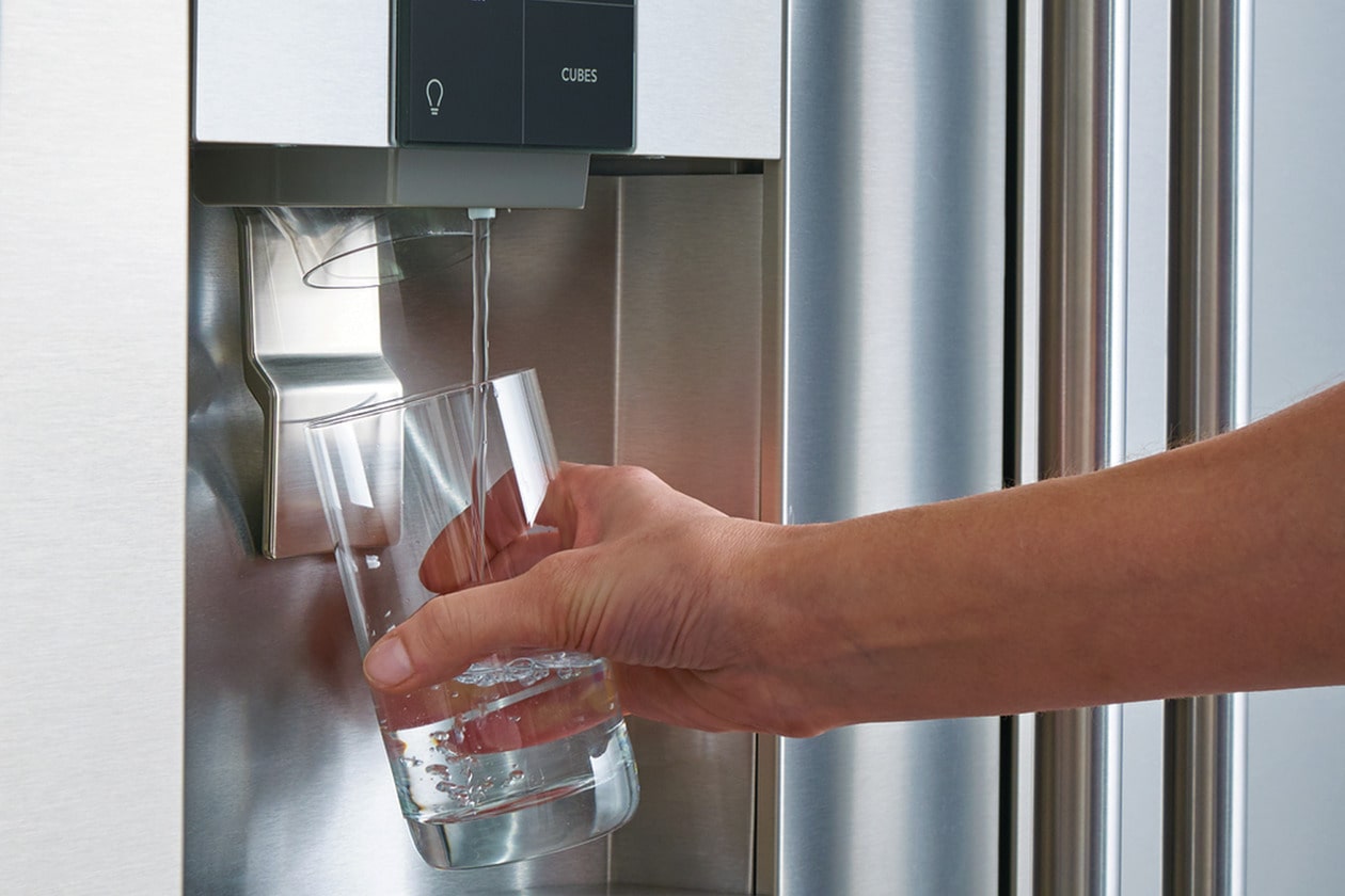 Model: WFCB | Frigidaire PureSource Plus® Water and Ice Refrigerator Filter