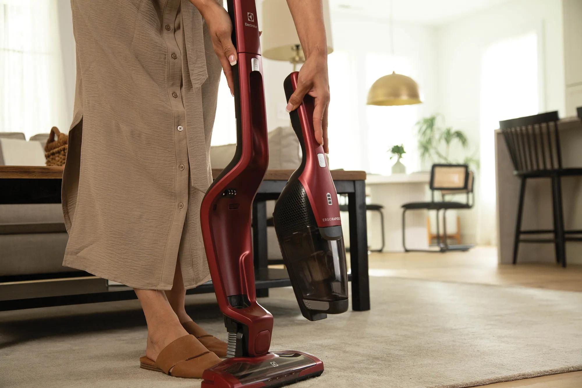 Electrolux Cordless Vacuum EHVS3510AR | Shore Appliance Connection
