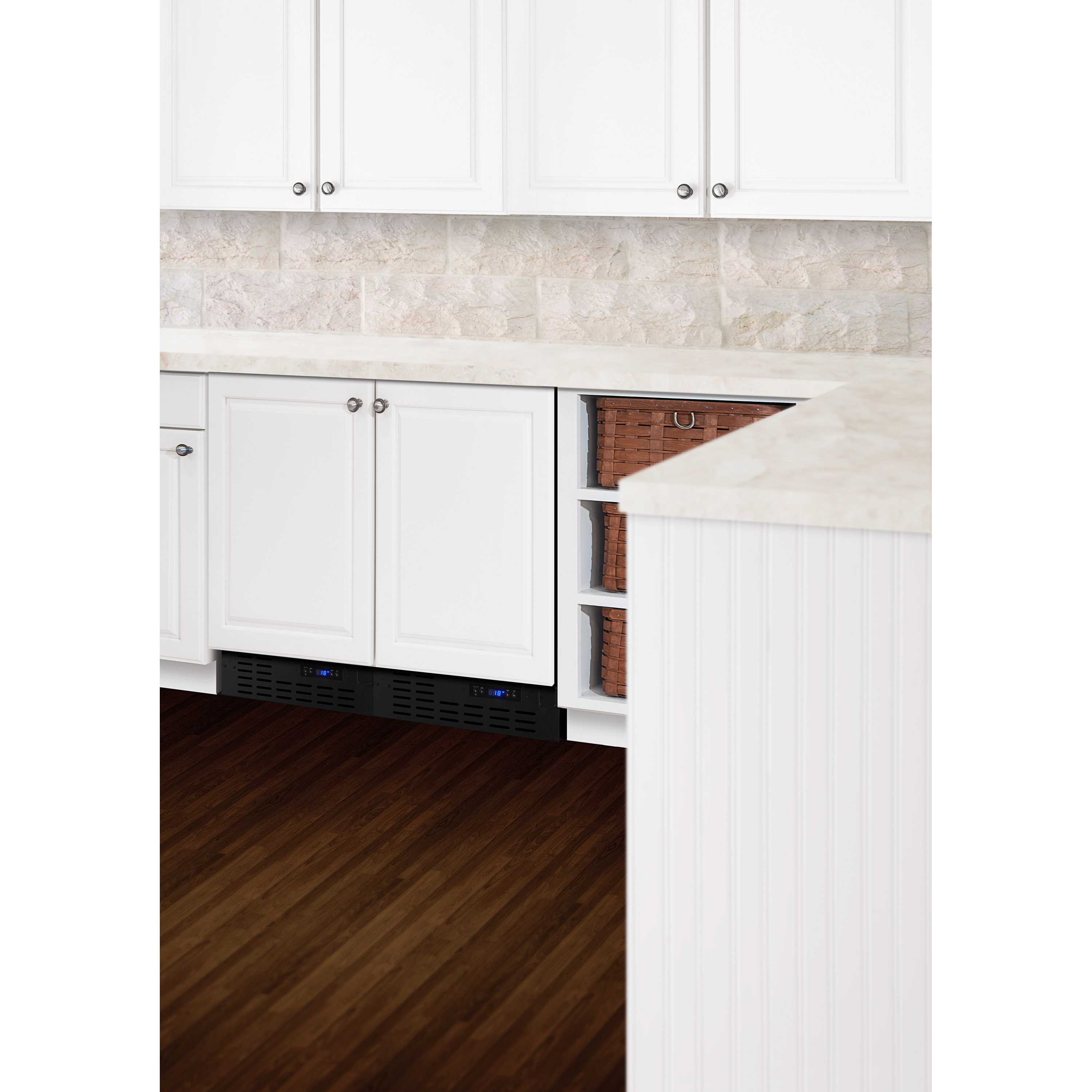 Summit Drawer/Under Counter Refrigerators Refrigeration | Bill & Rod's ...