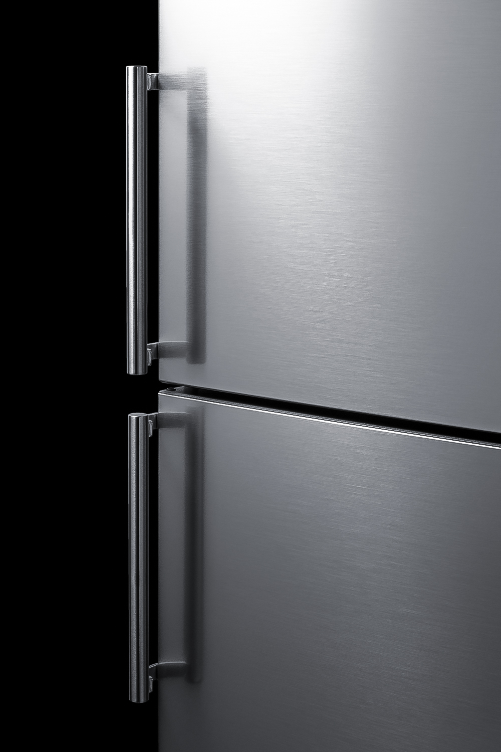 Summit FFBF235PL Refrigerator