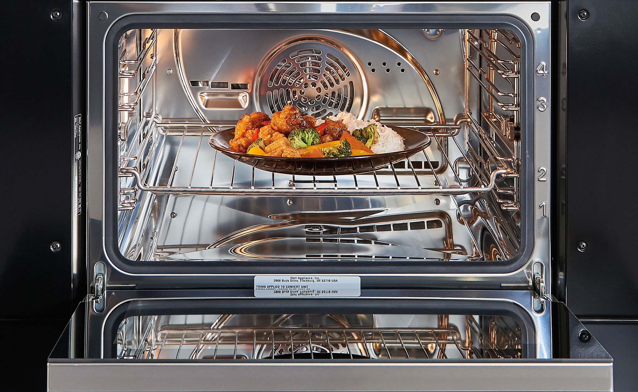 Wolf M Series Built in Oven - Thumbnail 2