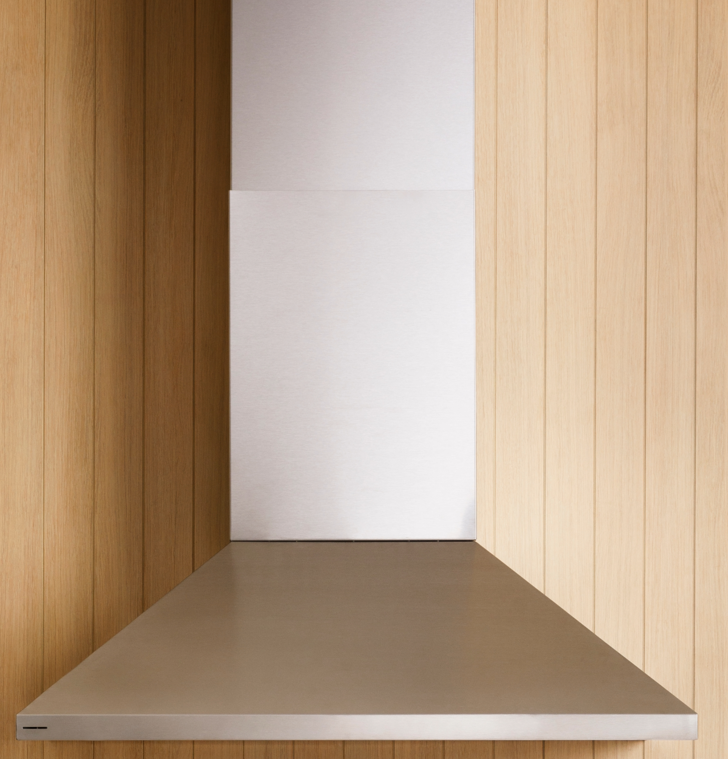 Monogram Wall Mount Pyramid Chimney Range Hood - Thumbnail 3