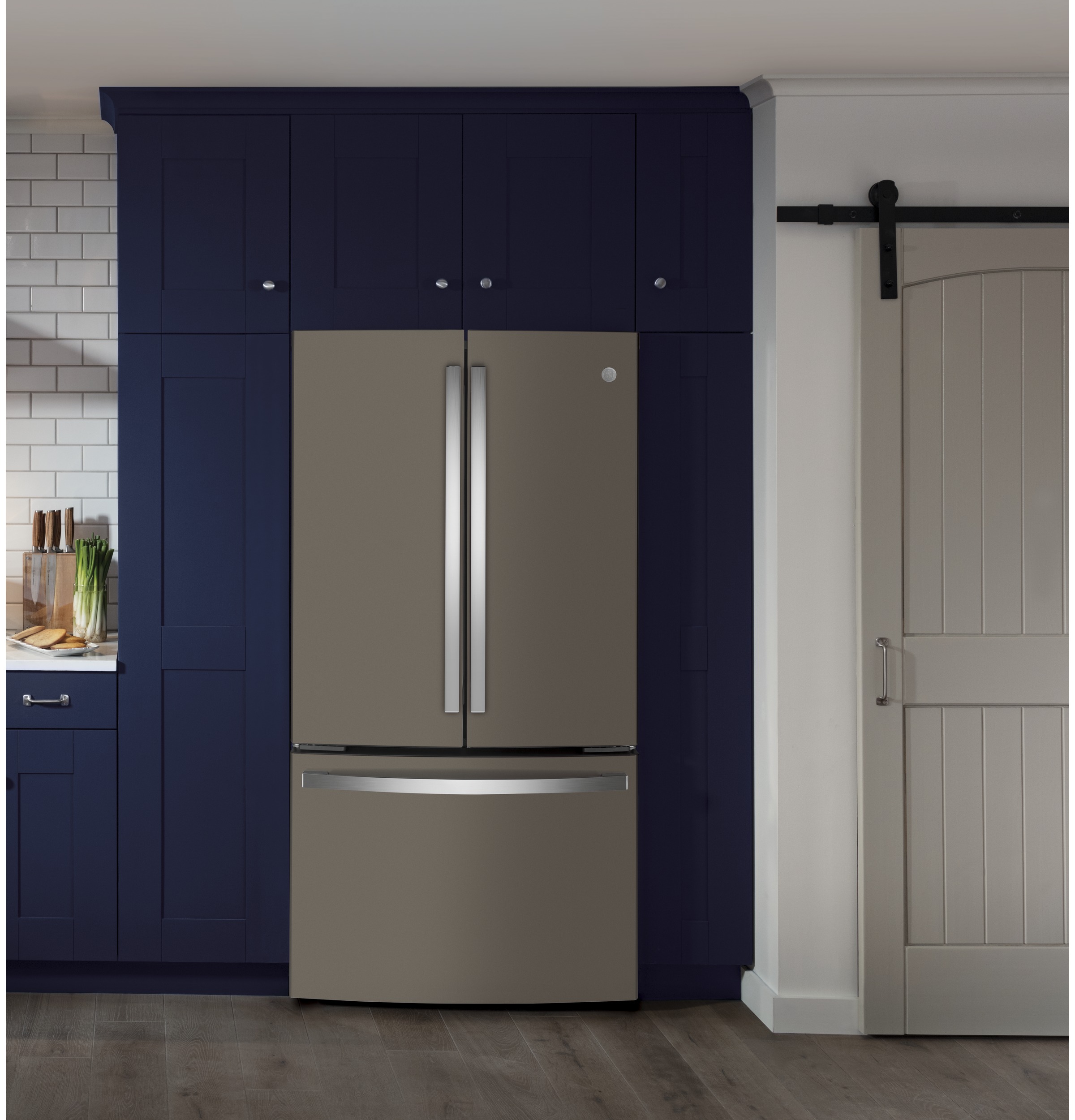GE French Door Refrigerator - Thumbnail 4