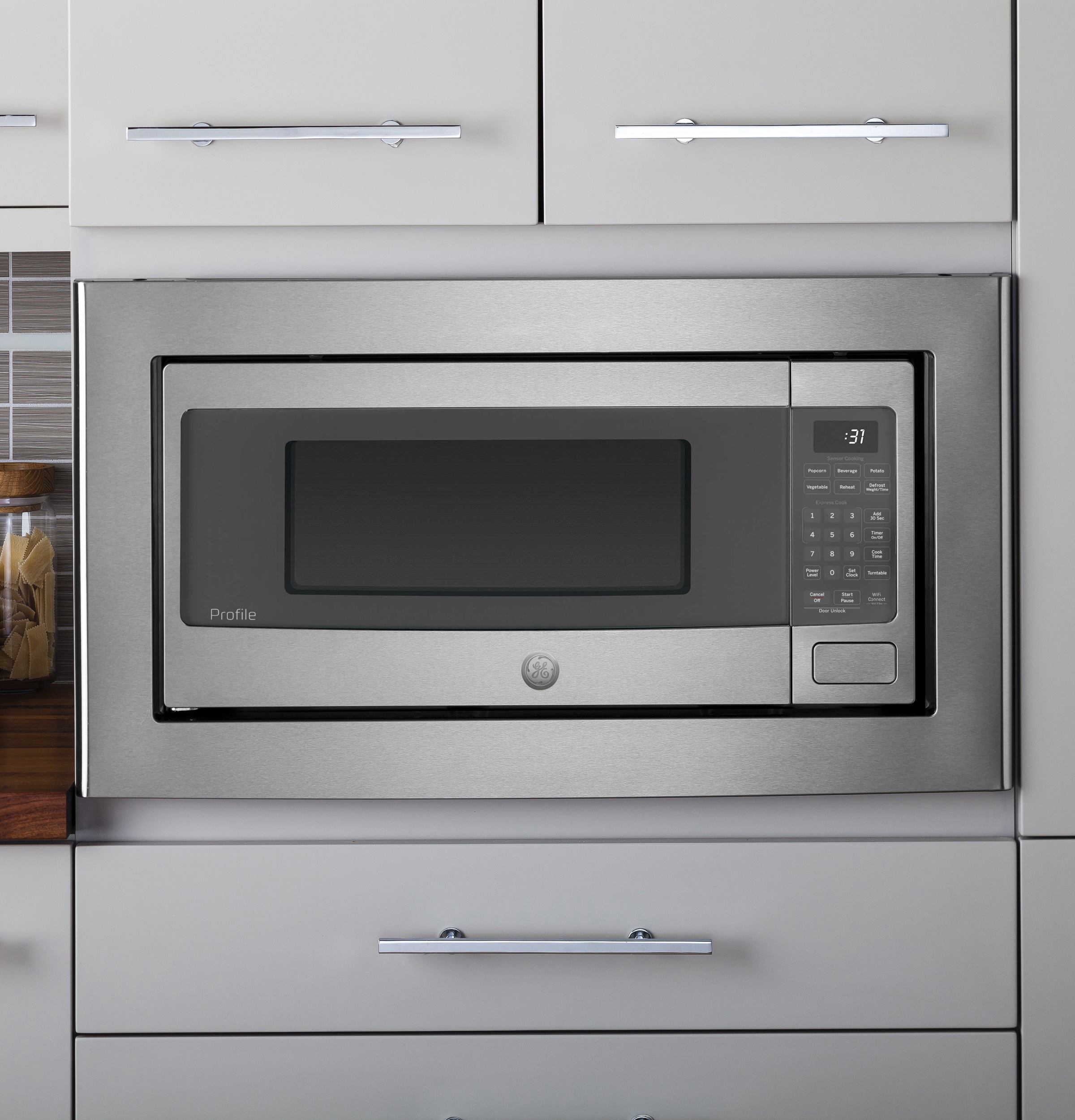 GE Profile Microwave Oven