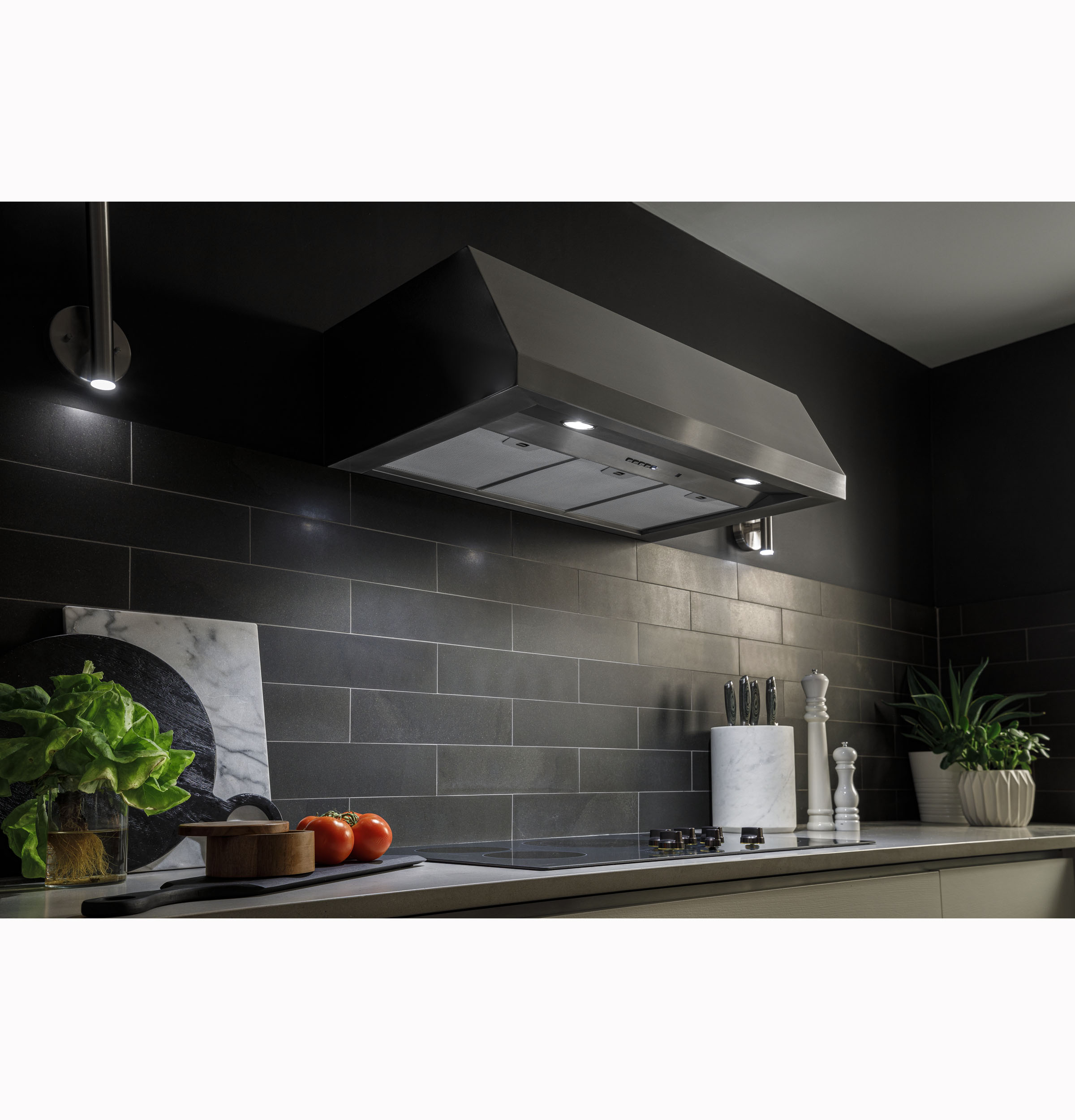 GE Profile Commercial Style Hood