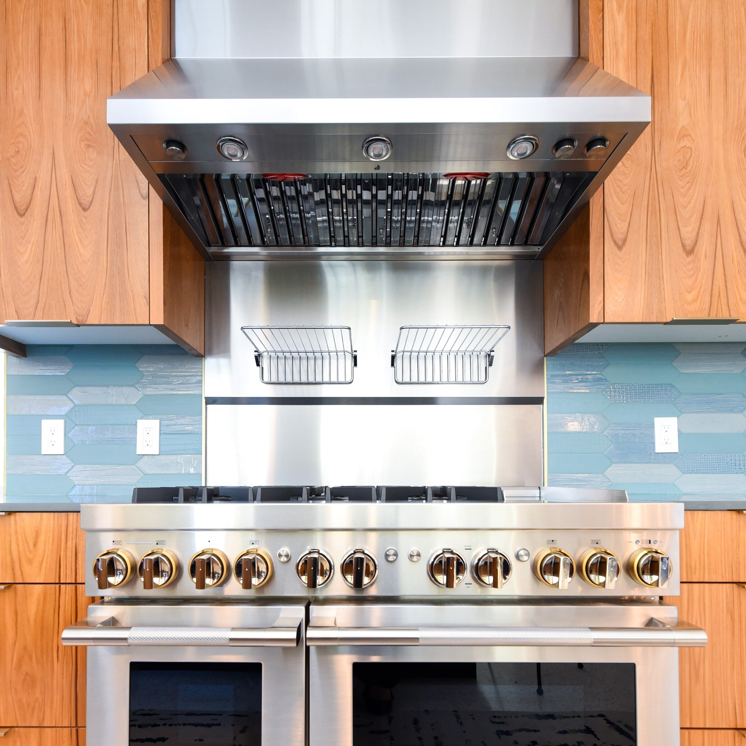 Jenn-Air Under-Cabinet Hood JXW9048HP | Shore Appliance Connection