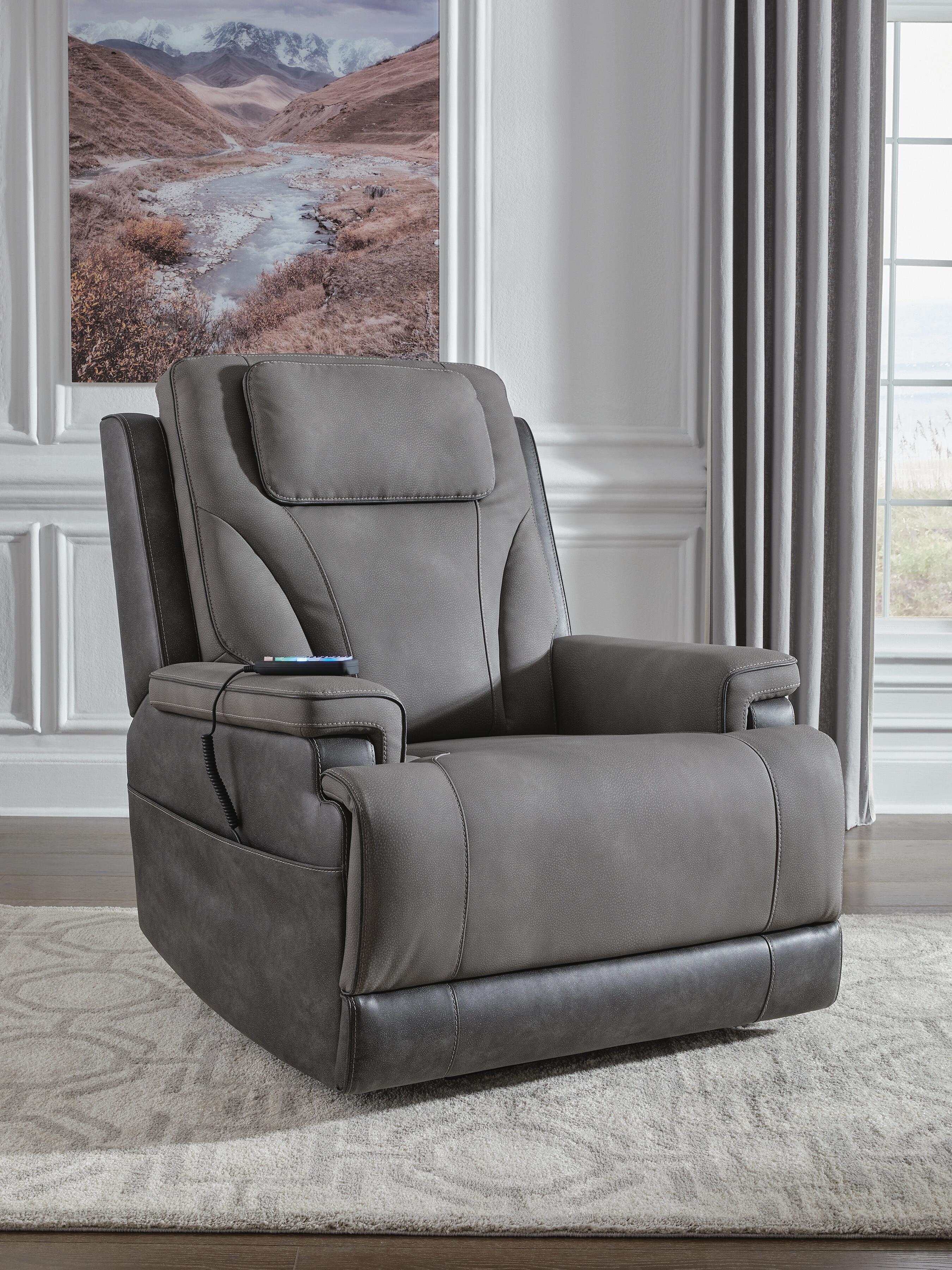 Signature Design by Ashley Recliners Living Room 1210412