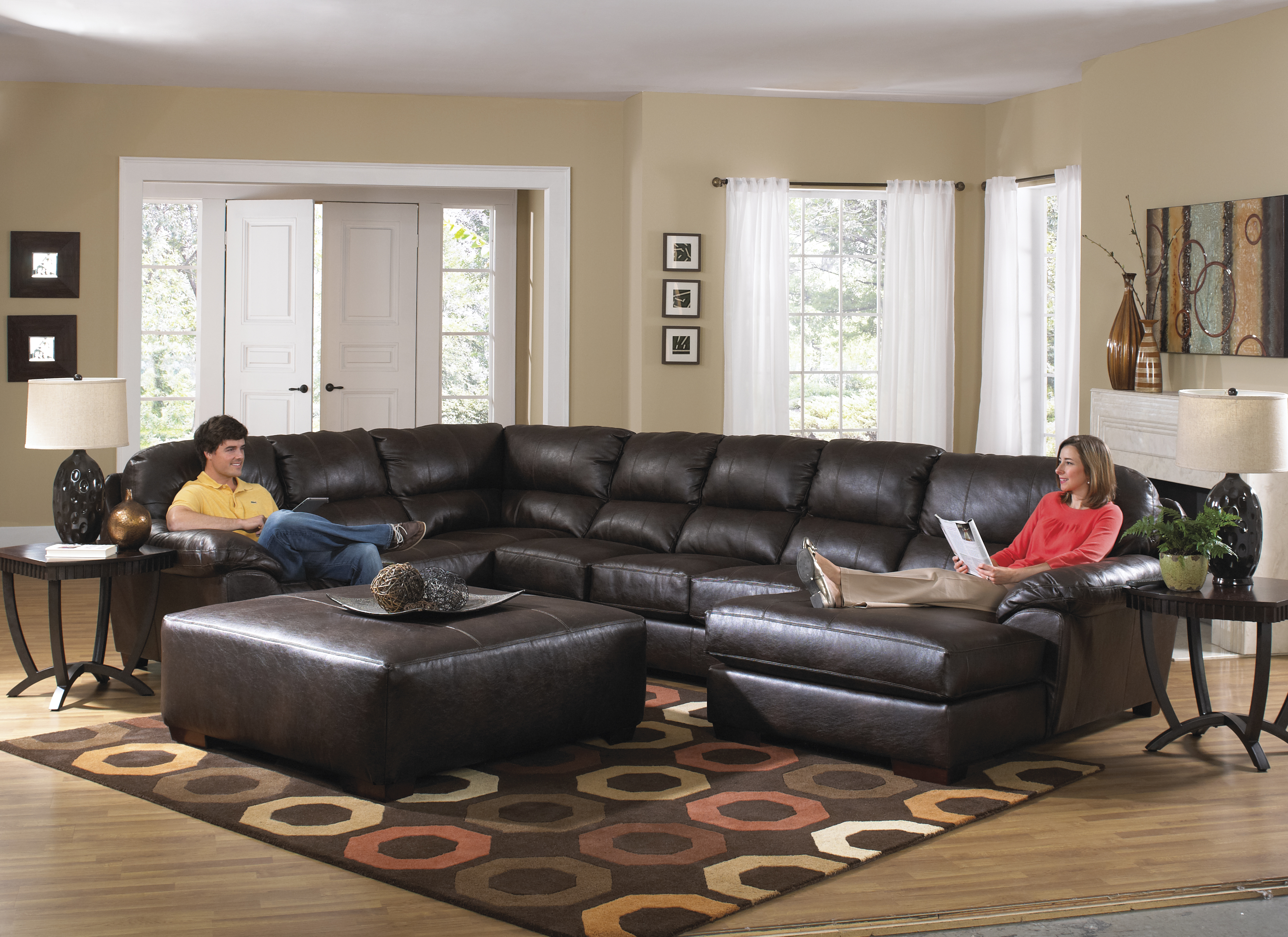 Jackson Furniture Lawson Storage Console W/Cupholders