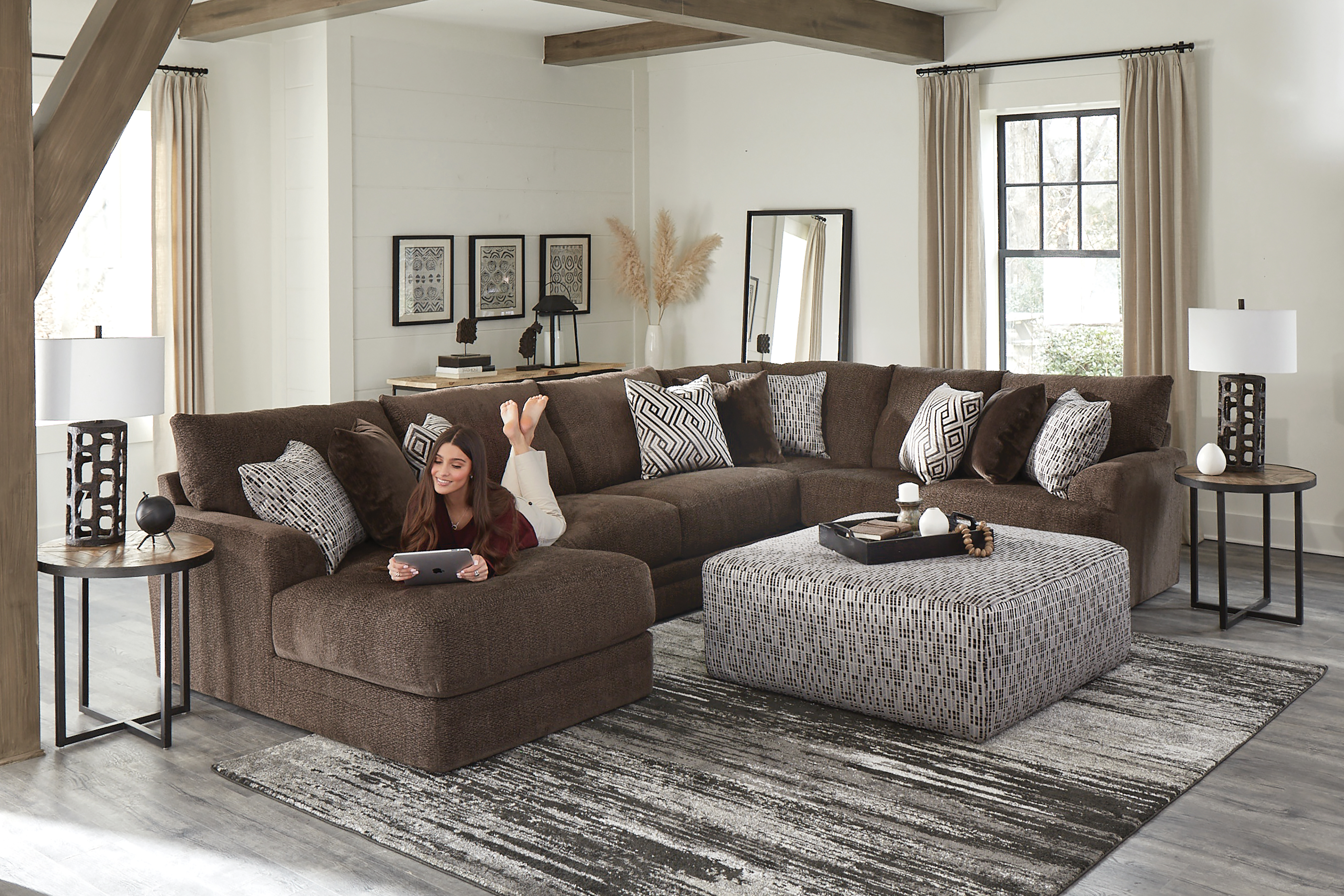 Jackson Furniture Galaxy Armless Chair