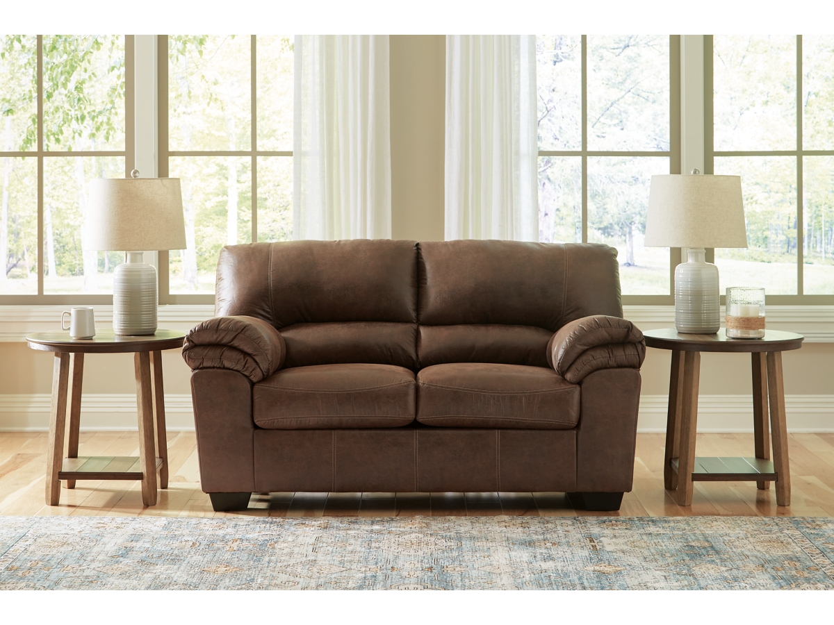 Signature Design by Ashley Bladen Loveseat