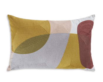 Signature Design by Ashley Varness Pillow (4/CS)