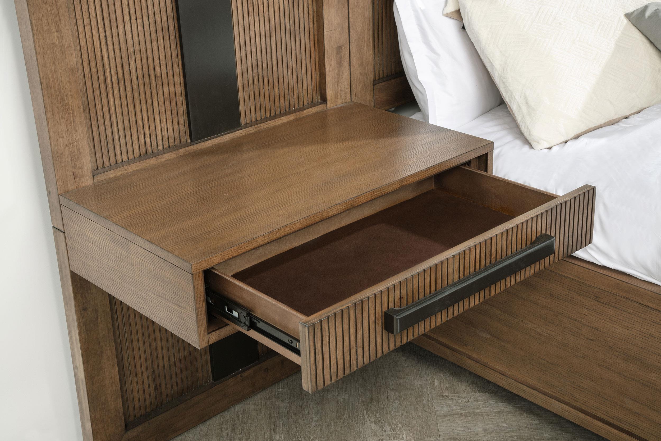 Coaster Beds Bedroom 224900KW-S3P | Reese Warehouse