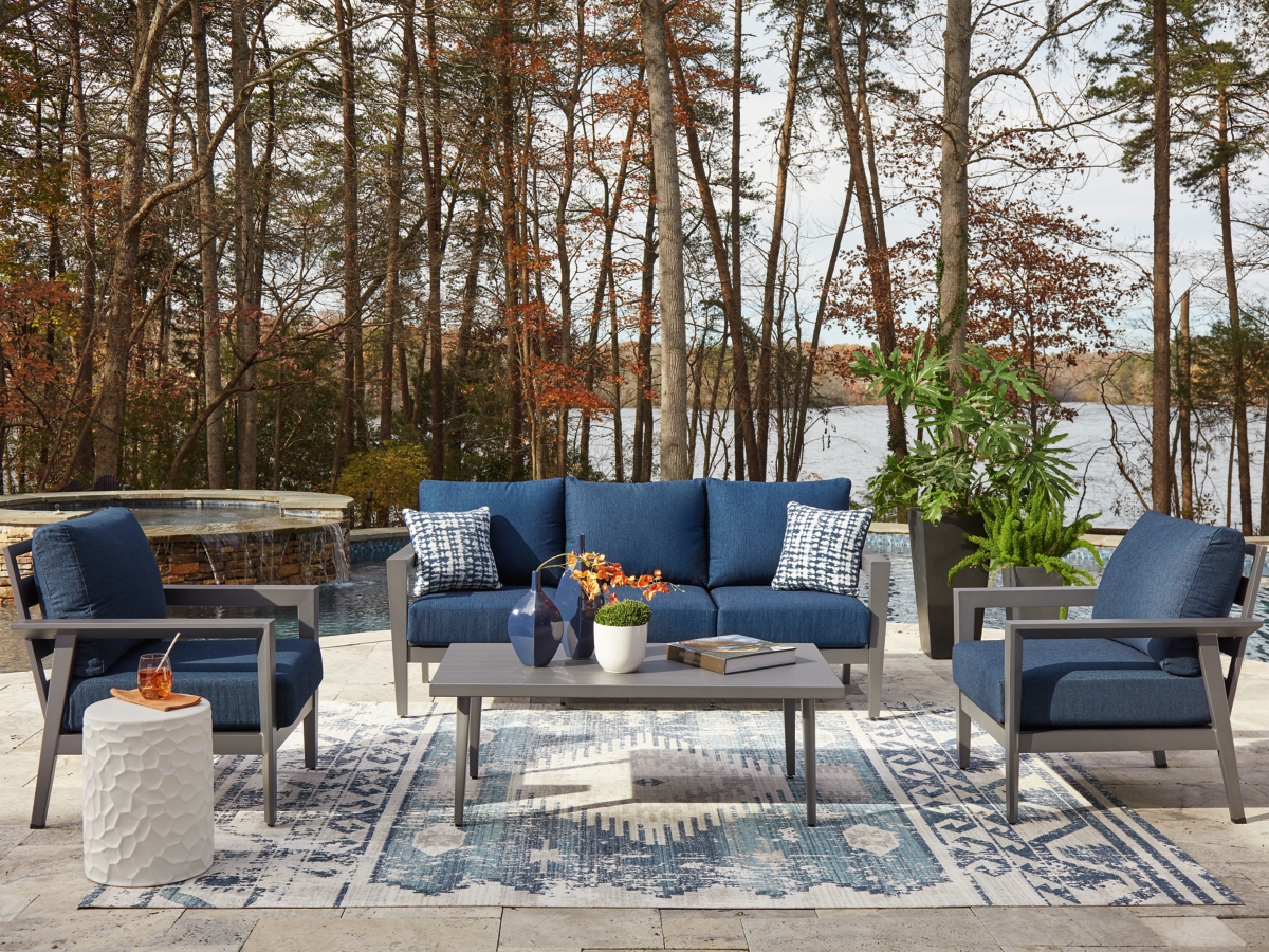 Signature Design by Ashley Gali Sofa/Chairs/Table Set (4/CN)