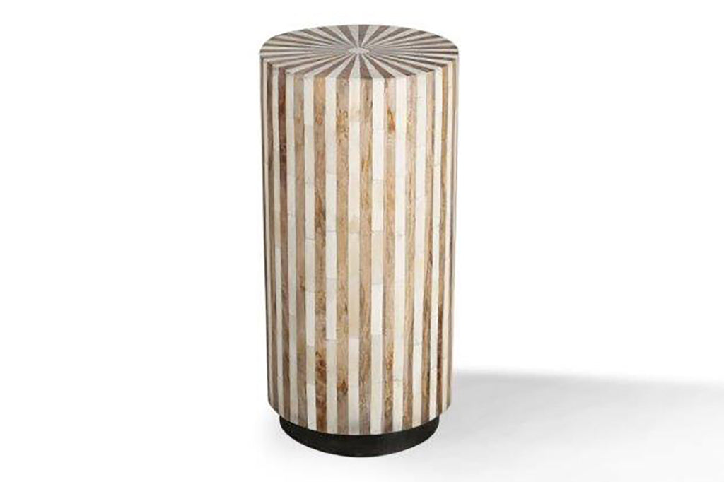 Parker House Crossings Downtown Round Chairside Table