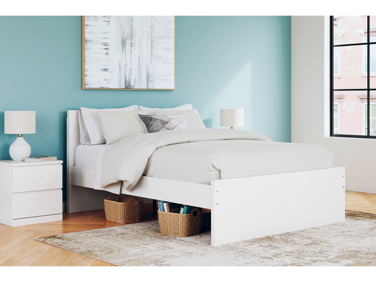 Signature Design by Ashley Onita Full Panel Platform Bed - Queen