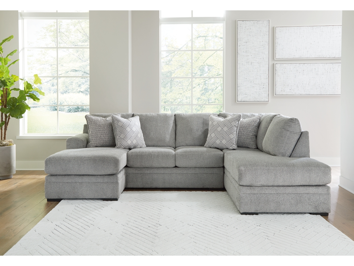 Signature Design by Ashley Casselbury 2-Piece Sectional with Chaise