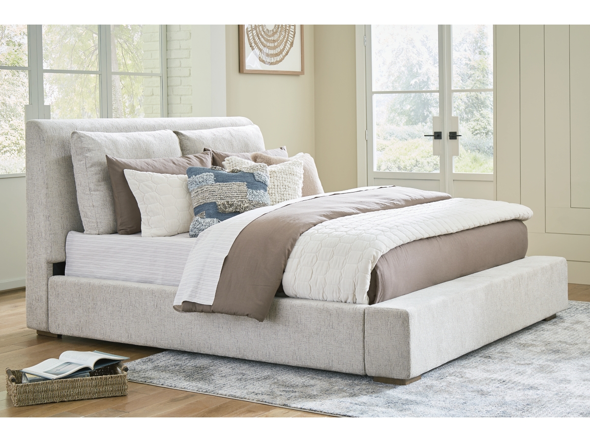 Signature Design by Ashley Cabalynn Queen Upholstered Bed - California King