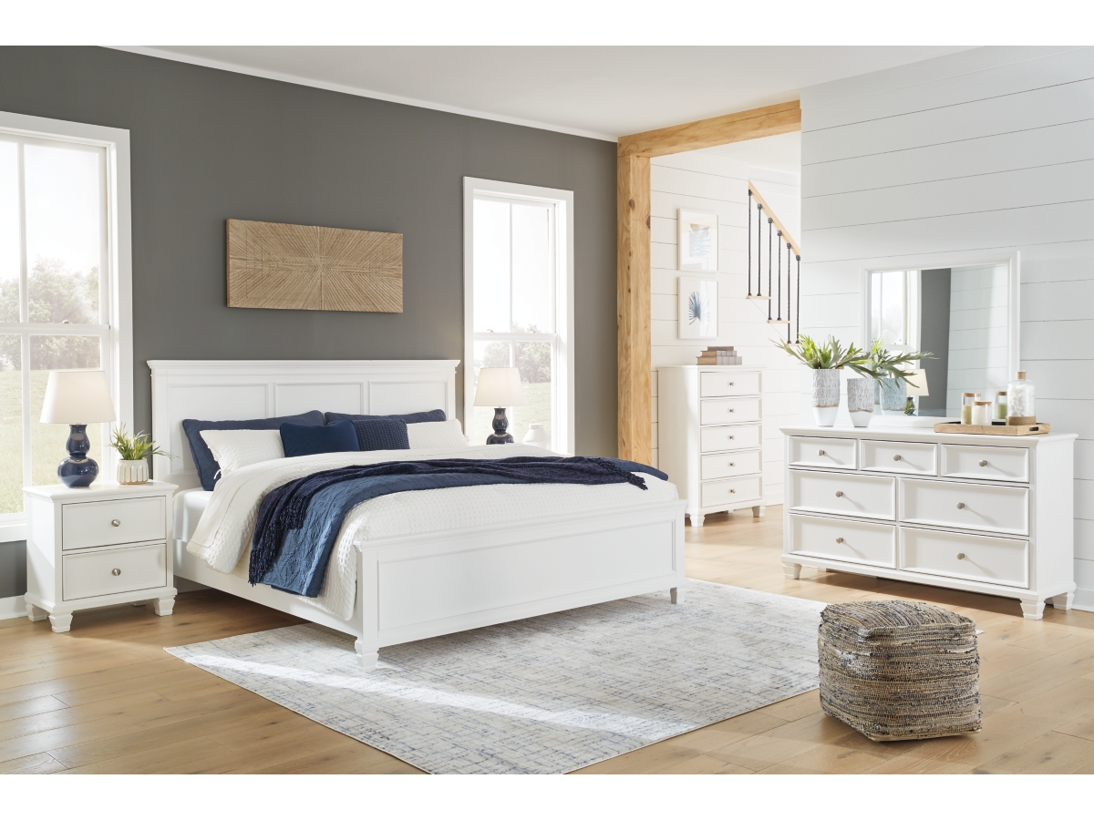 Signature Design by Ashley Fortman Queen Panel Bed with Mirrored Dresser, Chest and 2 Nightstands - California King