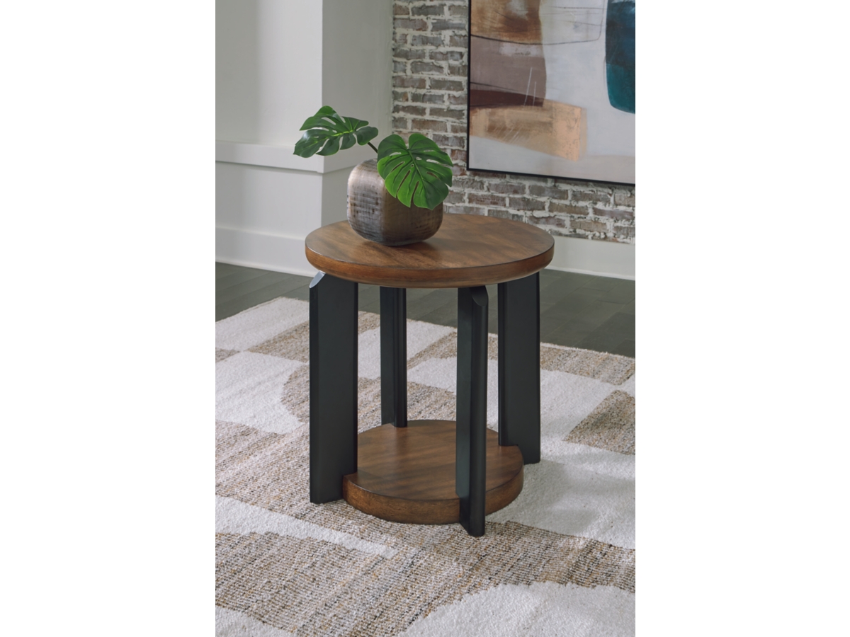 Signature Design by Ashley Kraeburn Round End Table