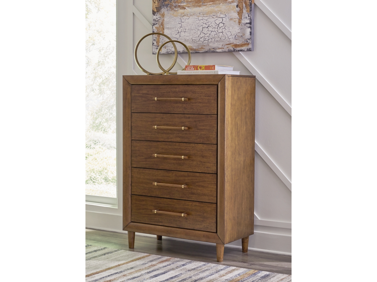 Signature Design by Ashley Lyncott 5 Drawer Chest of Drawers