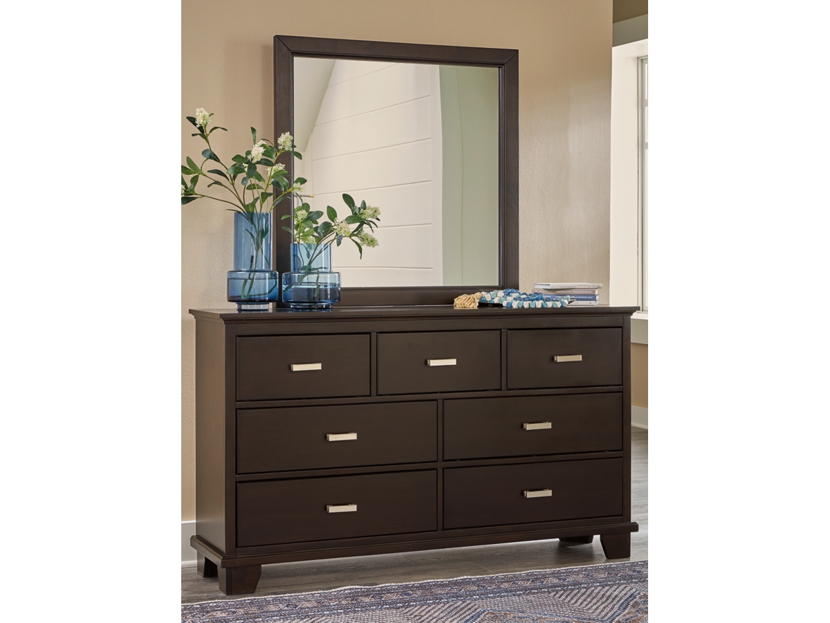 Signature Design by Ashley Covetown 7 Drawer Dresser and Mirror