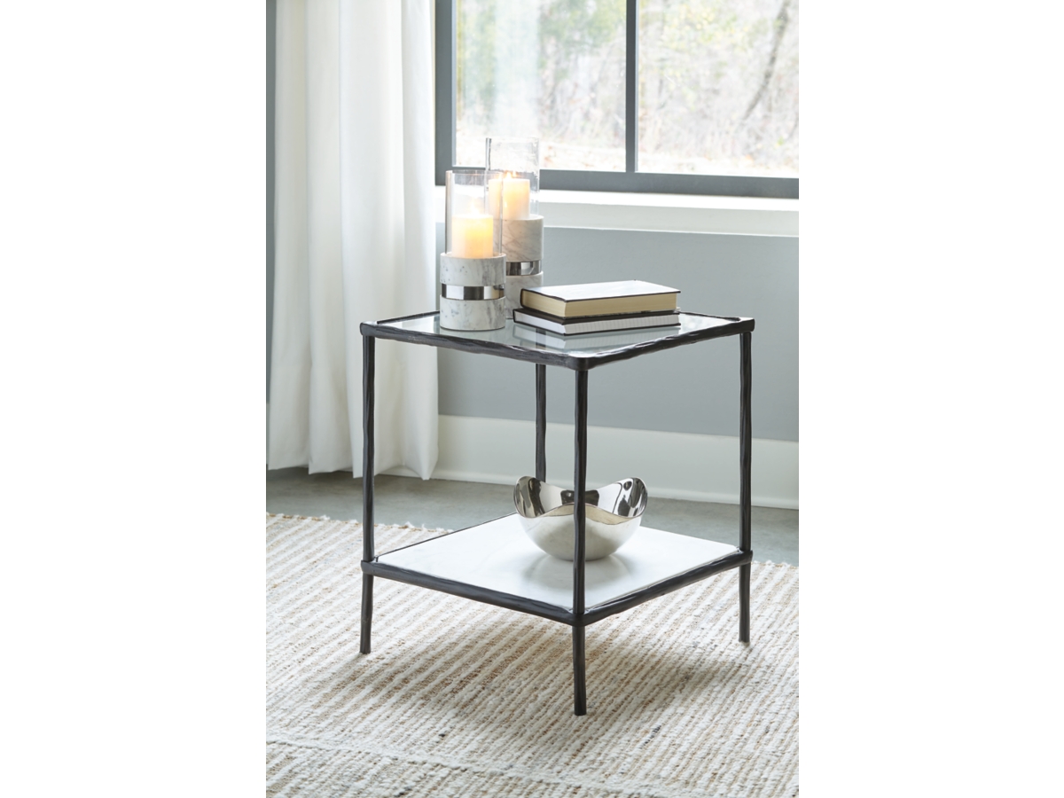 Signature Design by Ashley Ryandale Accent Table