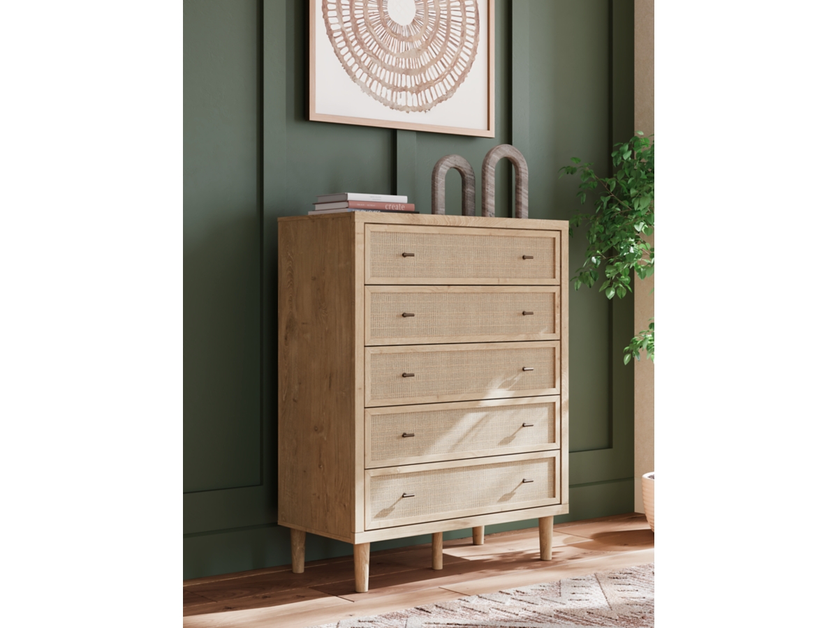 Signature Design by Ashley Cielden Five Drawer Wide Chest