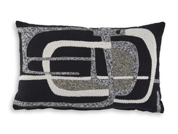 Signature Design by Ashley Gavrileigh Pillow (4/CS)