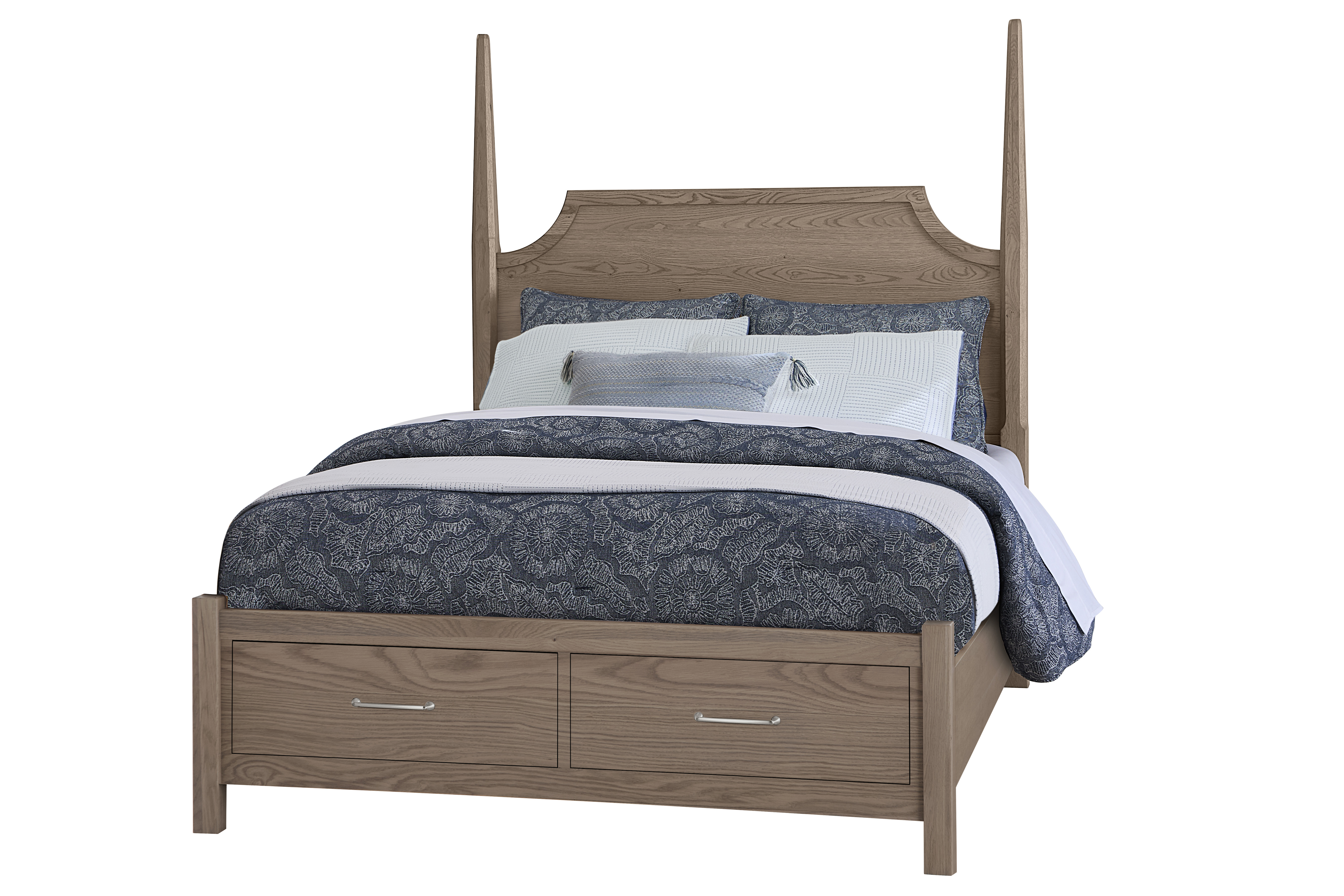 Vaughan-Bassett Queen Pencil Poster Bed With Footboard Storage