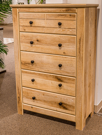 Signature Design by Ashley Makidern Five Drawer Chest