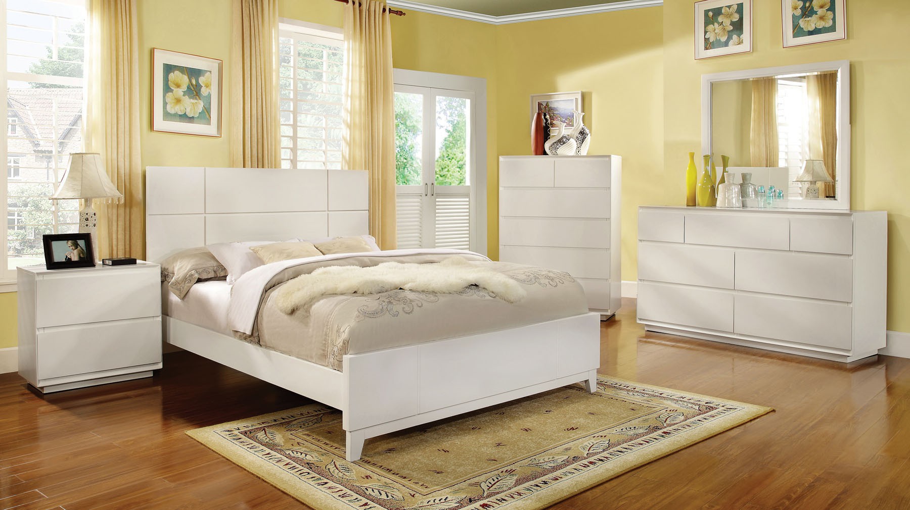 Furniture of America Felica Queen Bed
