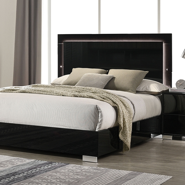 Furniture of America Sinistra Bed