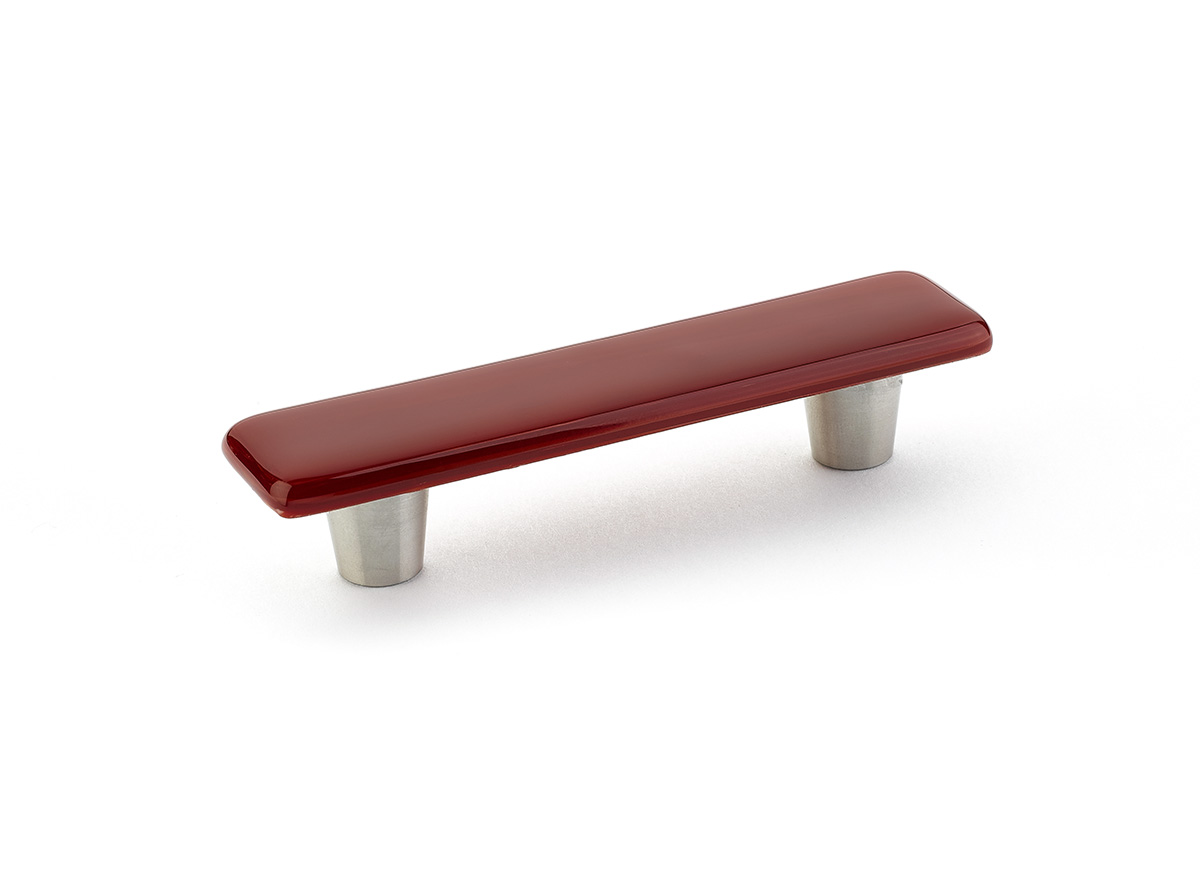 Schaub and Company Ice, Pull, Glass, Scarlet Silk, 3 " cc